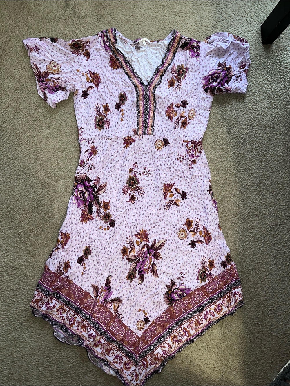 Lavender Floral V-Neck Midi Dress